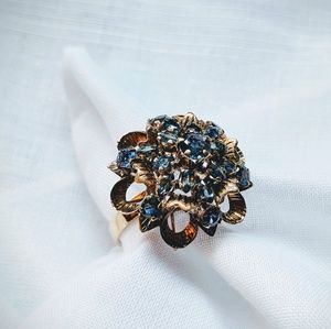 14K Yellow Gold Natural Sapphire Cocktail Ring